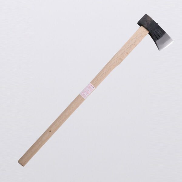 薪割斧とは？機械ではなくオノで薪を割るメリットは？チェーンソーで原木縦切りはダメ？