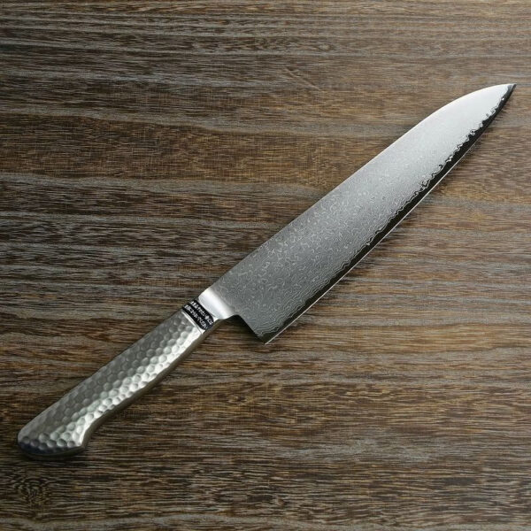 モリブデン鋼を使用した包丁とは？圧倒的なサビにくさ！